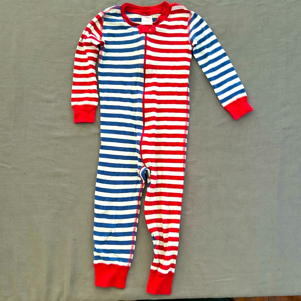 Hanna Andersson size 90cm US3 zip long sleeve pjs